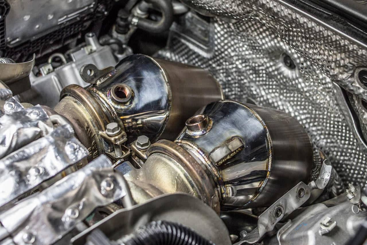 Fabspeed BMW M5 F10 Primary Sport Cat Downpipes Secondary image
