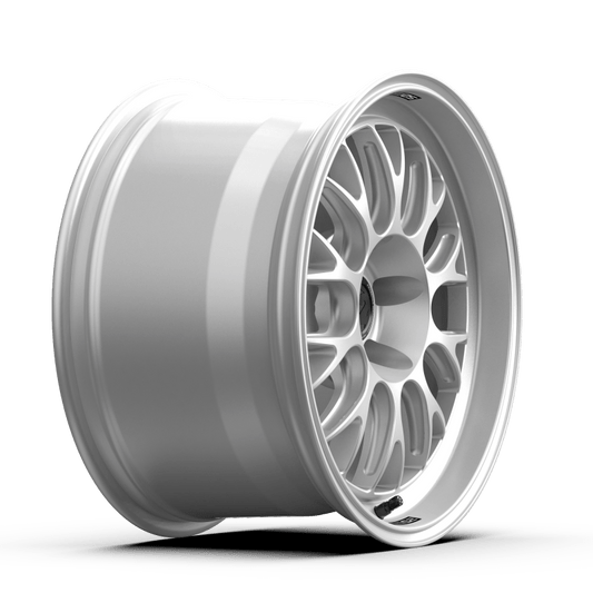 Kies-Motorsports fifteen52 fifteen52 Holeshot RSR 19x9.5 5x112 40mm ET 66.56mm Center Bore Radiant Silver
