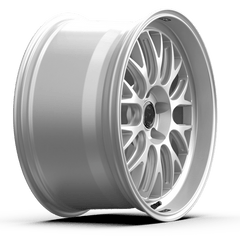 Kies-Motorsports fifteen52 fifteen52 Holeshot RSR 20x11 5x120 43mm ET 72.56mm Center Bore Radiant Silver