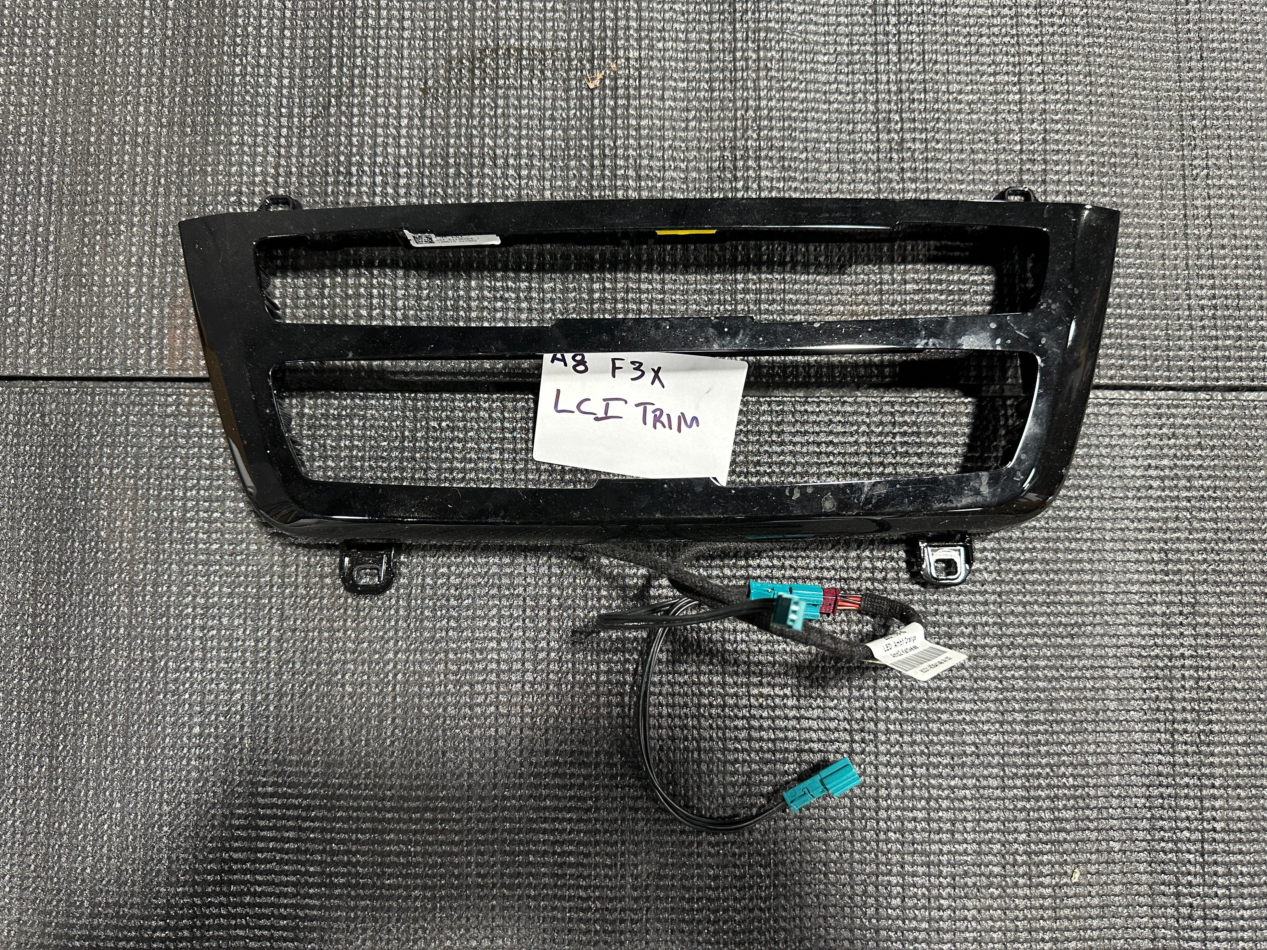 Kies-Motorsports Final Sale Scratch and dent LCI F3x/F8x Trim Main image