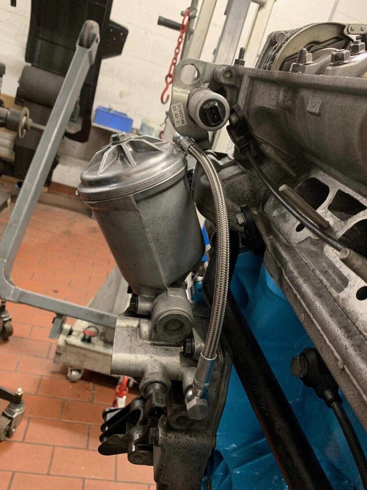 Kies-Motorsports HEL Performance USA B2B HEL Braided Vanos Oil Supply Line for BMW M50, M52, M54, S52 Engines with S50, S54 Oil Housing