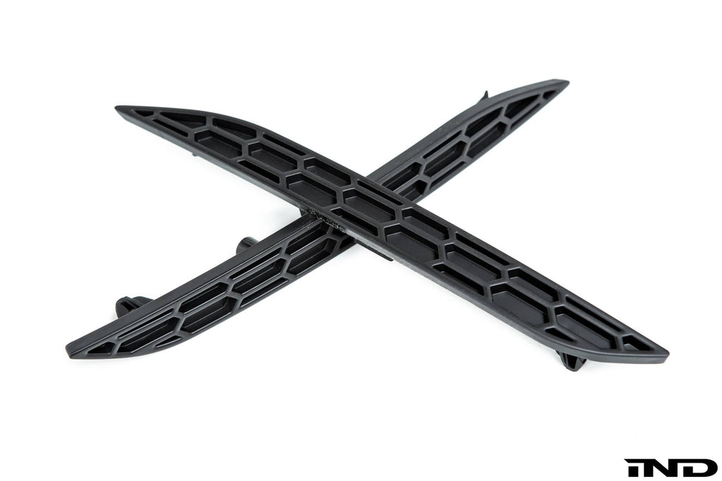 Kies-Motorsports IND Distribution Acexxon F22 2-Series M-Sport Rear Reflector Insert Set - Honeycomb