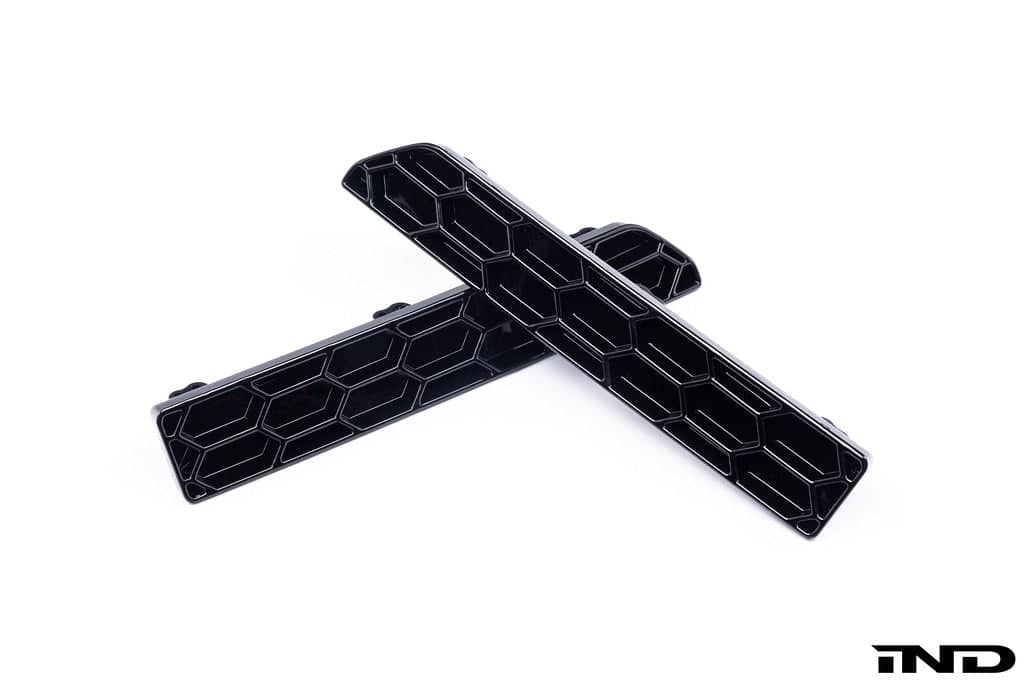 Kies-Motorsports IND Distribution Acexxon G87 M2 Rear Reflector Insert Set