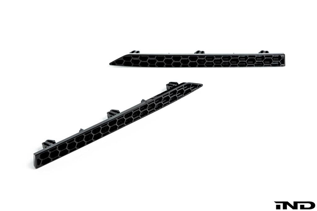 Kies-Motorsports IND Distribution Acexxon G8X M3 / M4 Rear Reflector Insert Set - Honeycomb