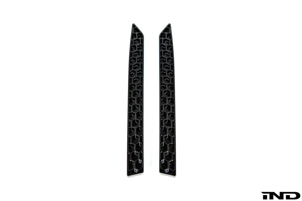 Kies-Motorsports IND Distribution Acexxon G8X M3 / M4 Rear Reflector Insert Set - Honeycomb