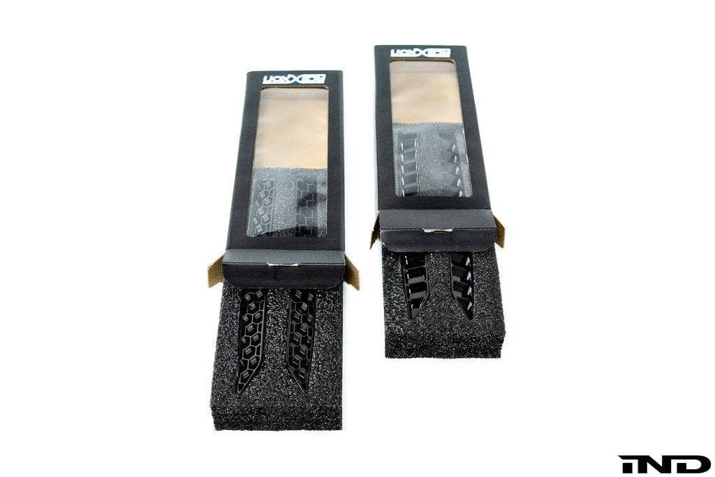 Kies-Motorsports IND Distribution Acexxon G8X M3 / M4 Rear Reflector Insert Set - Honeycomb