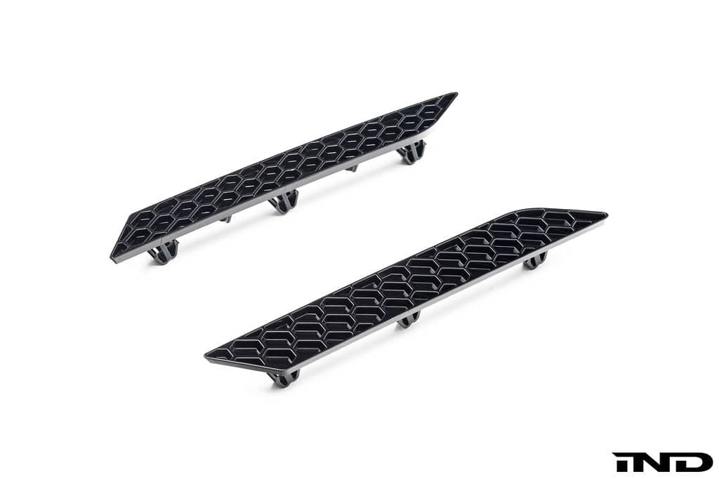 Kies-Motorsports IND Distribution Acexxon G90 / G99 M5 Rear Reflector Insert Set Honeycomb