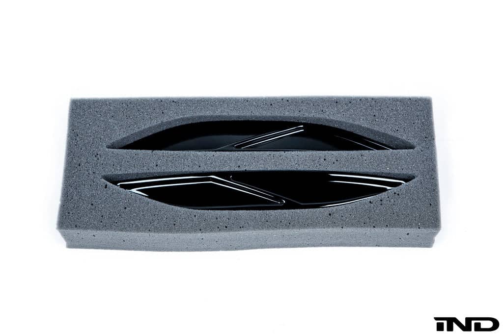 Kies-Motorsports IND Distribution Acexxon MK7 Golf R Rear Reflector Insert Set - Diagonal Slat