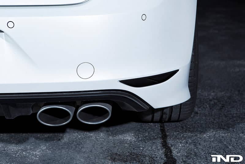 Kies-Motorsports IND Distribution Acexxon MK7 Golf R Rear Reflector Insert Set - Diagonal Slat