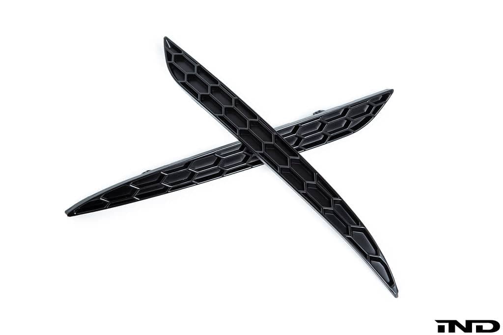 Kies-Motorsports IND Distribution Acexxon Tesla Model 3 Rear Reflector Insert Set