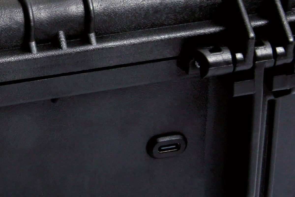 Kies-Motorsports IND Distribution CANchecked Charging Box for BLE / Wireless Infrared Temperature Sensors