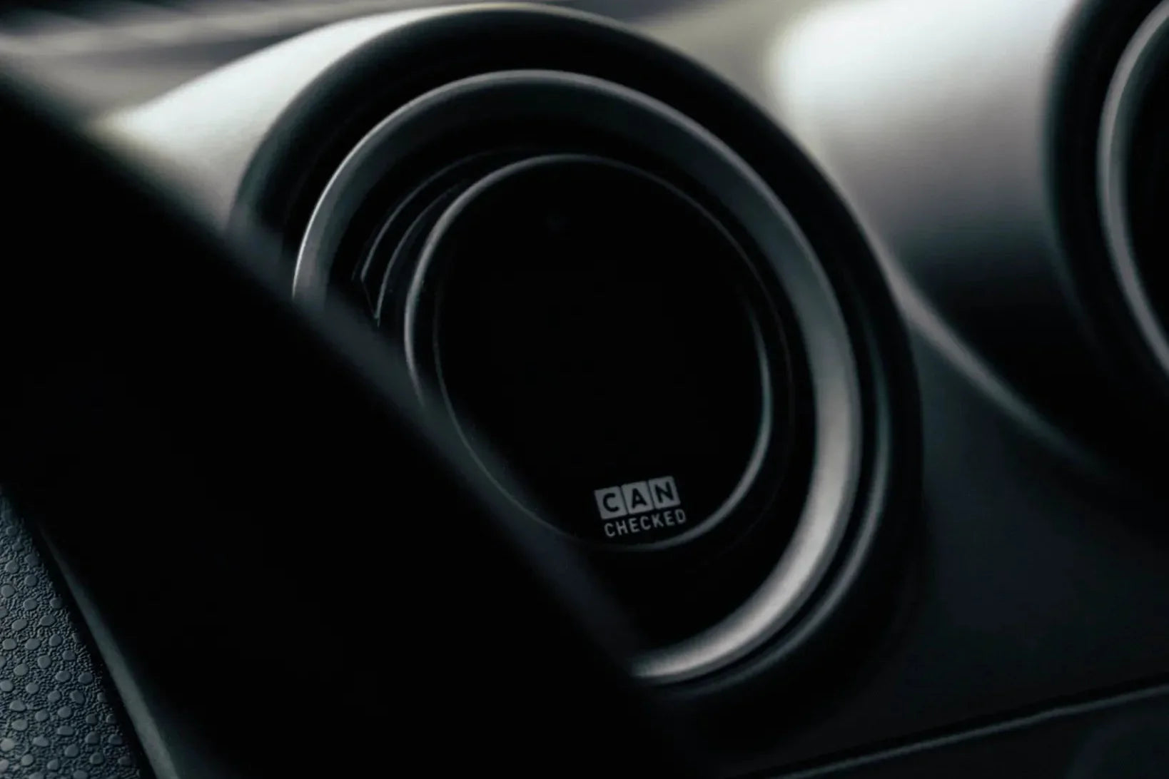 Kies-Motorsports IND Distribution CANchecked Ford MK5 / MK6 / MK7 Fiesta MFD15 Multi Function Display | 1.5" Gen2 (LHD)