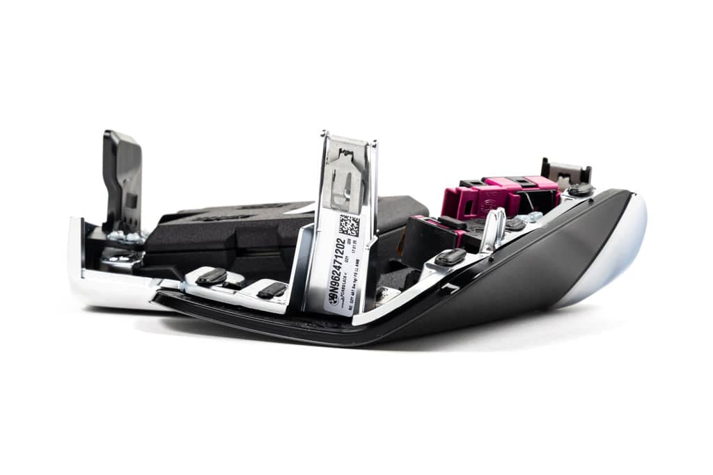 Kies-Motorsports IND Distribution CANchecked G8X / G42 / G2X Pre-LCI MFD32 Multi Function Display | 3.2" Gen2 (LHD) - Preassembled OEM Vent