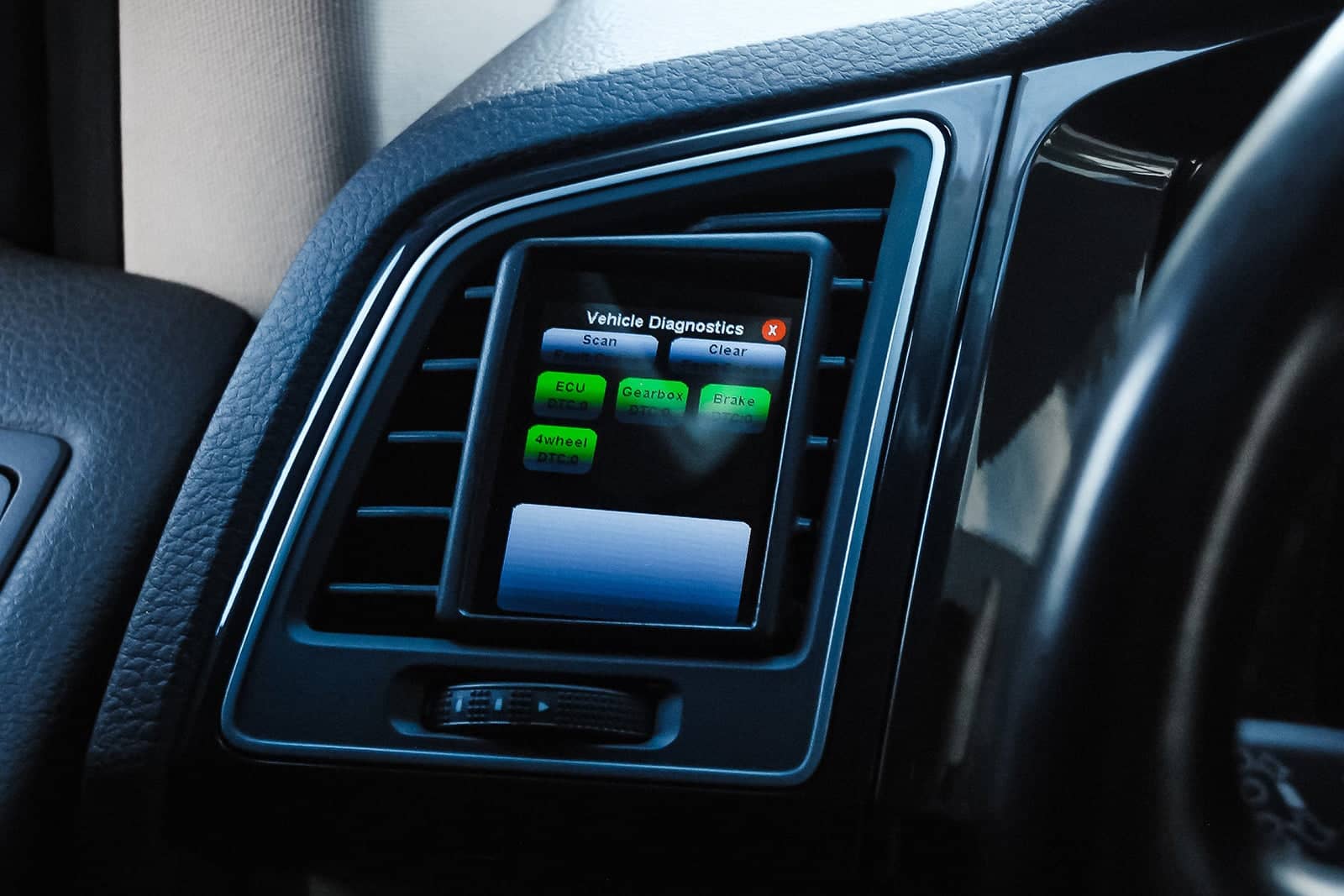 Kies-Motorsports IND Distribution CANchecked VW Bus T6 MFD28 Multi Function Display | 2.8" Gen2 (LHD)