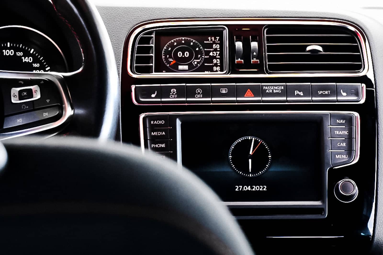 Kies-Motorsports IND Distribution CANchecked VW MK5 Polo GTI MFD32 Multi Function Display | 3.2" Gen2 (LHD)