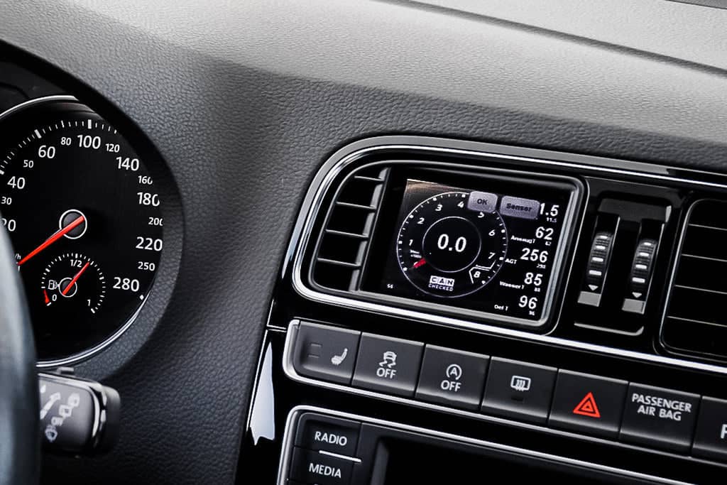 Kies-Motorsports IND Distribution CANchecked VW MK5 Polo GTI MFD32 Multi Function Display | 3.2" Gen2 (LHD)