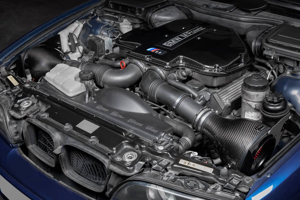 Kies-Motorsports iND Distribution Eventuri BMW E39 M5 / E52 Z8 (S62) Black Carbon Plenum Lid