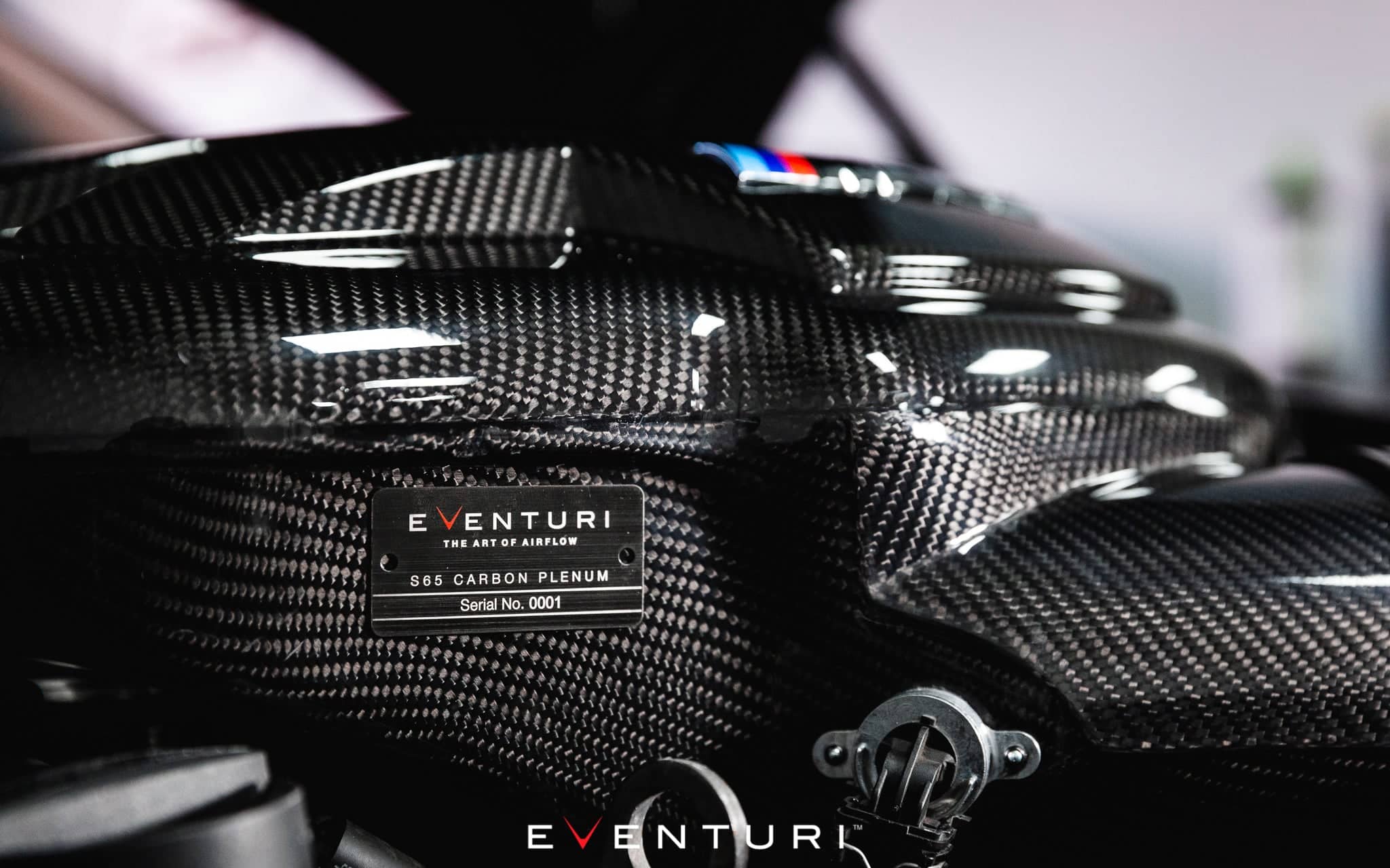 Kies-Motorsports iND Distribution Eventuri BMW E9X M3 (S65) Black Carbon Inlet Plenum - Gloss
