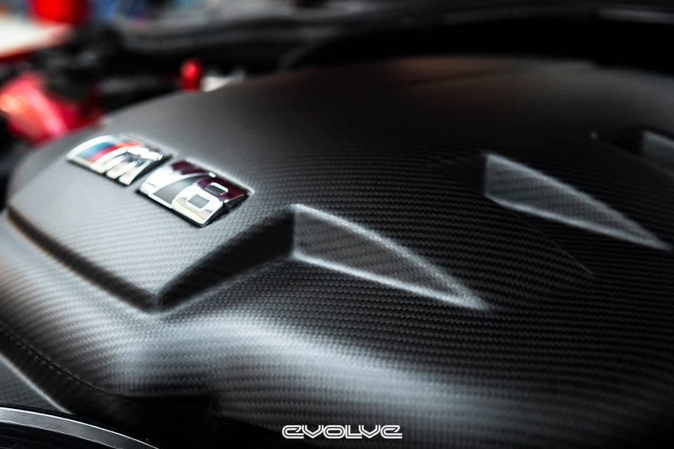 Kies-Motorsports iND Distribution Eventuri BMW E9X M3 (S65) Black Carbon Inlet Plenum - Matte