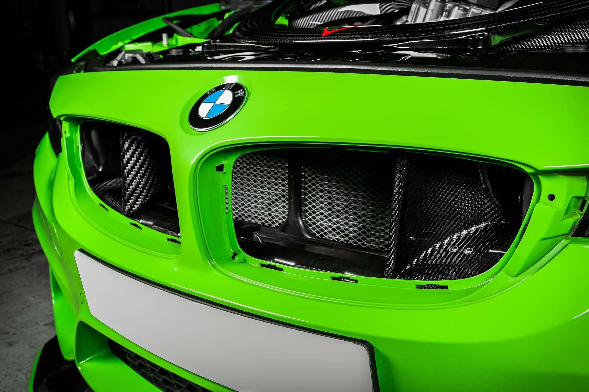 Kies-Motorsports iND Distribution Eventuri BMW F8X M3 / M4 Black Carbon Intake System - V2