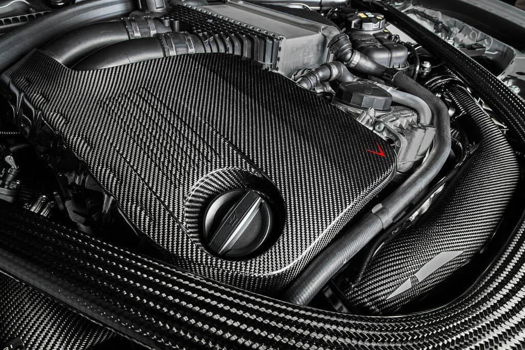 Kies-Motorsports iND Distribution Eventuri BMW F8X M3 / M4 S55 Black Carbon Engine Cover