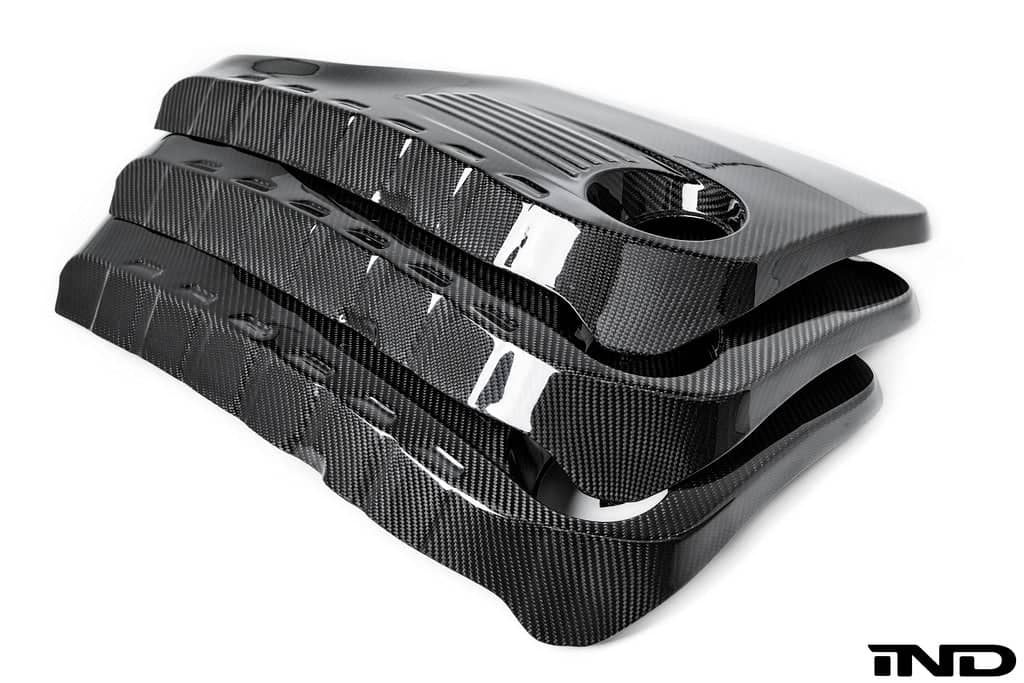 Kies-Motorsports iND Distribution Eventuri BMW F8X M3 / M4 S55 Black Carbon Engine Cover