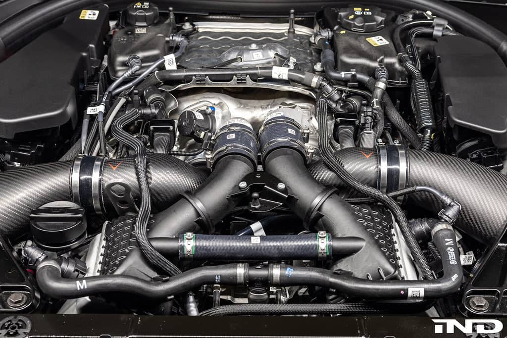 Kies-Motorsports iND Distribution Eventuri BMW G90 / G99 M5 (S68) Carbon Turbo Inlet Set
