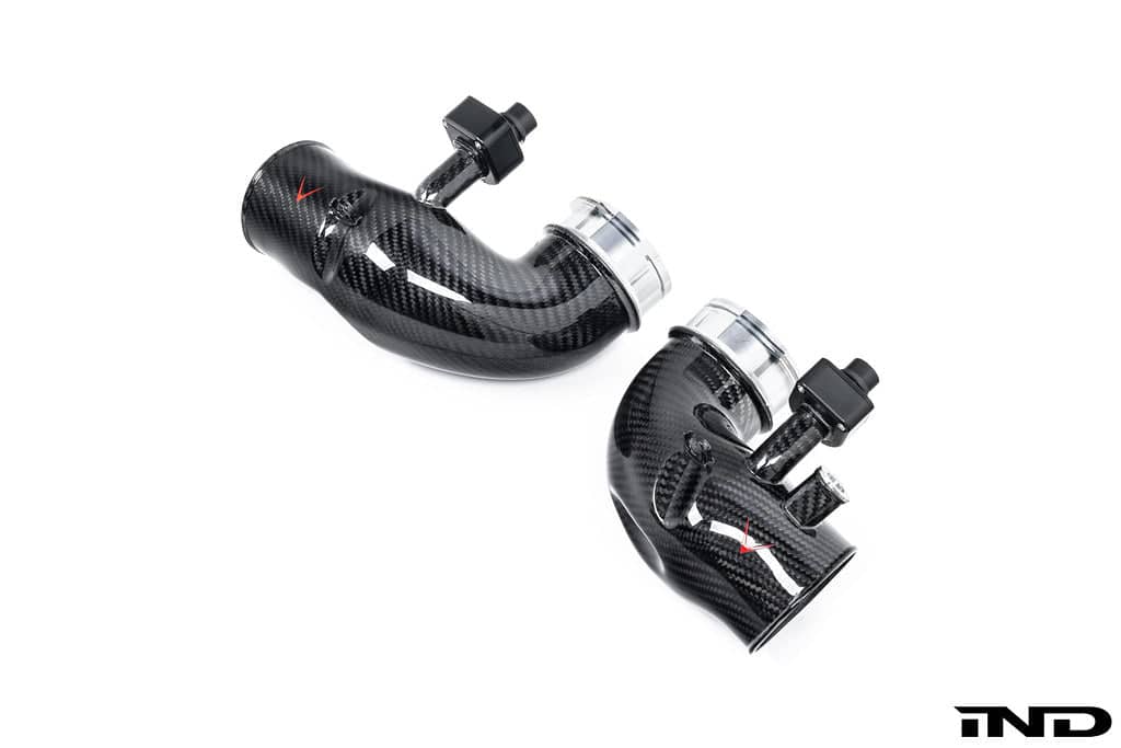 Kies-Motorsports iND Distribution Eventuri BMW G90 / G99 M5 (S68) Carbon Turbo Inlet Set Gloss Carbon