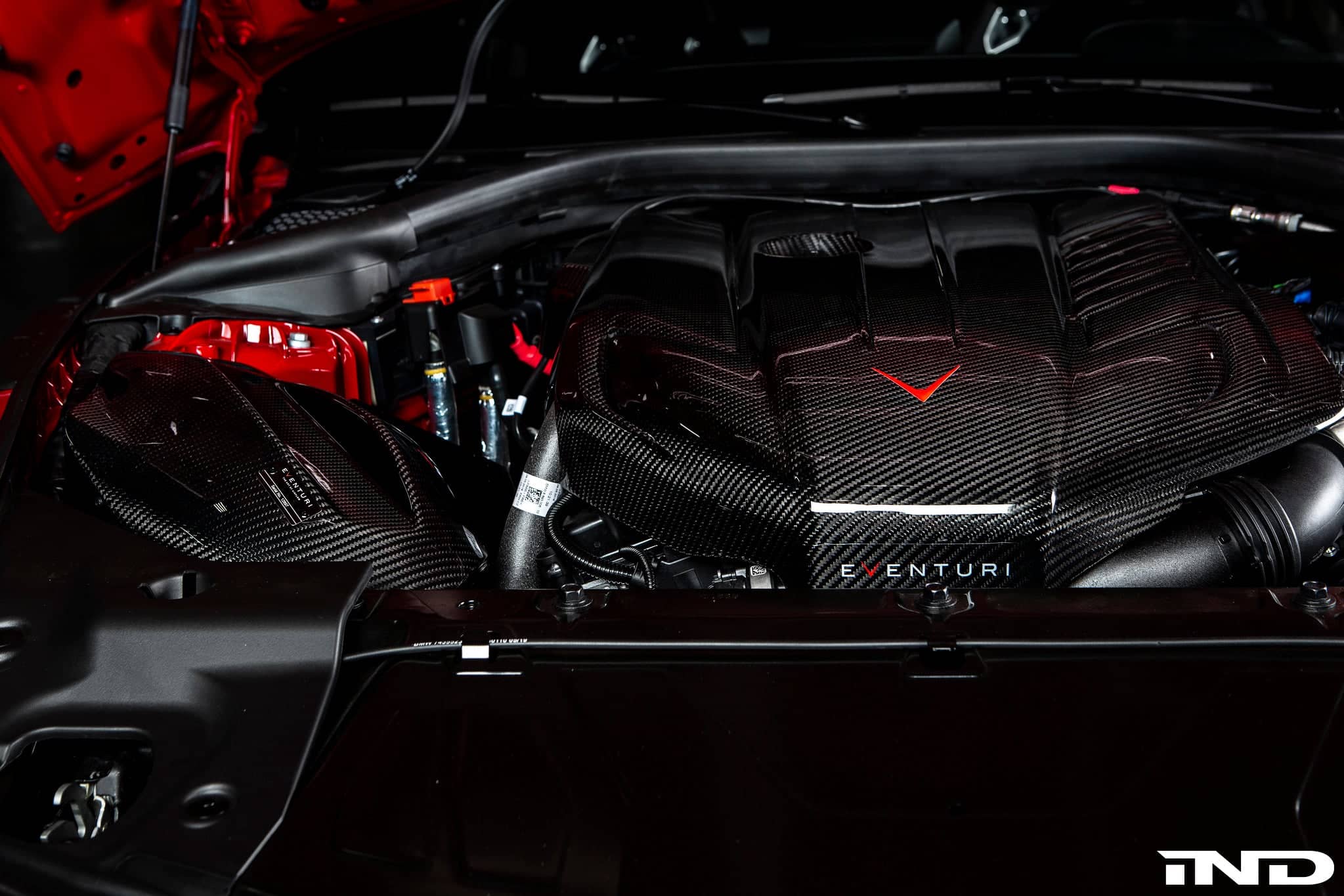 Eventuri G29 Z4 / A90 Supra (B58) Black Carbon Engine Cover Secondary image