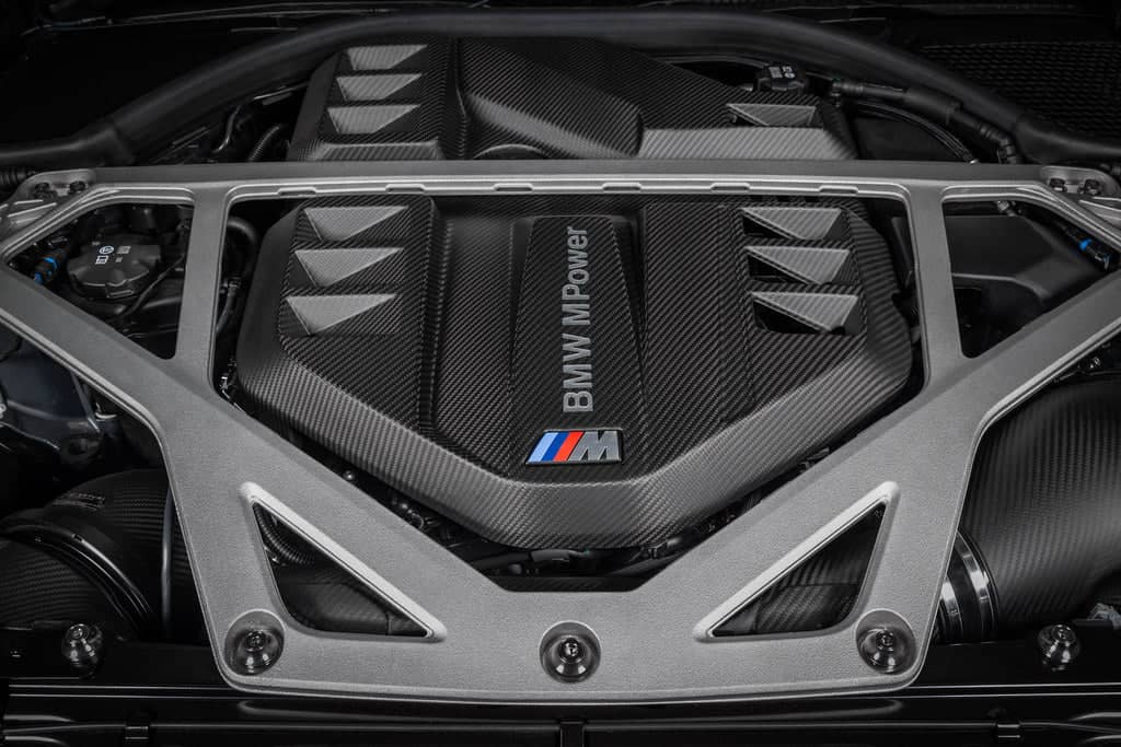 Kies-Motorsports iND Distribution Eventuri G8X M2 / M3 / M4 S58 Black Carbon Engine Cover