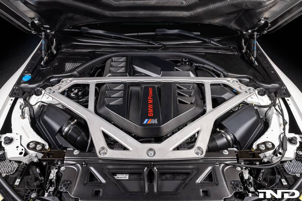 Kies-Motorsports iND Distribution Eventuri G8X M2 / M3 / M4 S58 Black Carbon Engine Cover