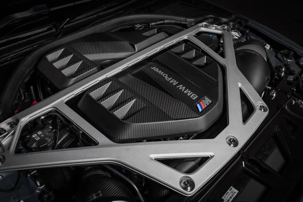 Kies-Motorsports iND Distribution Eventuri G8X M2 / M3 / M4 S58 Black Carbon Engine Cover
