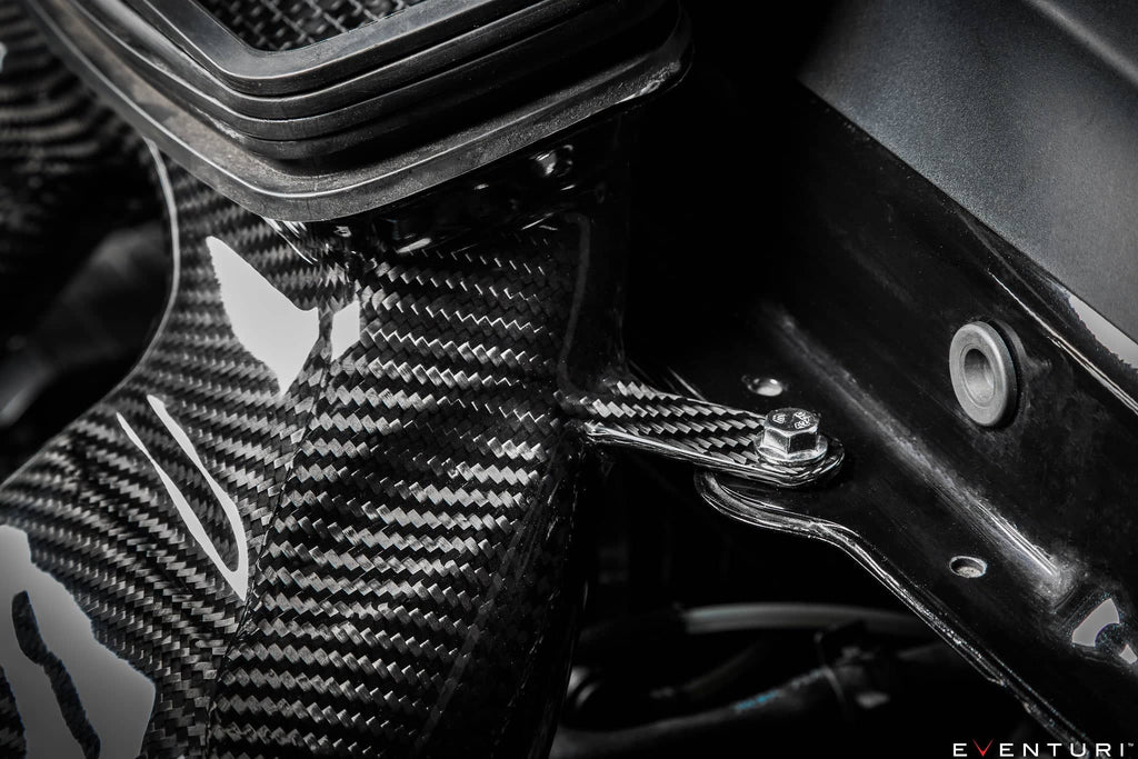 Kies-Motorsports iND Distribution Eventuri Porsche 991 991.2 Turbo / Turbo S Black Carbon Intake System