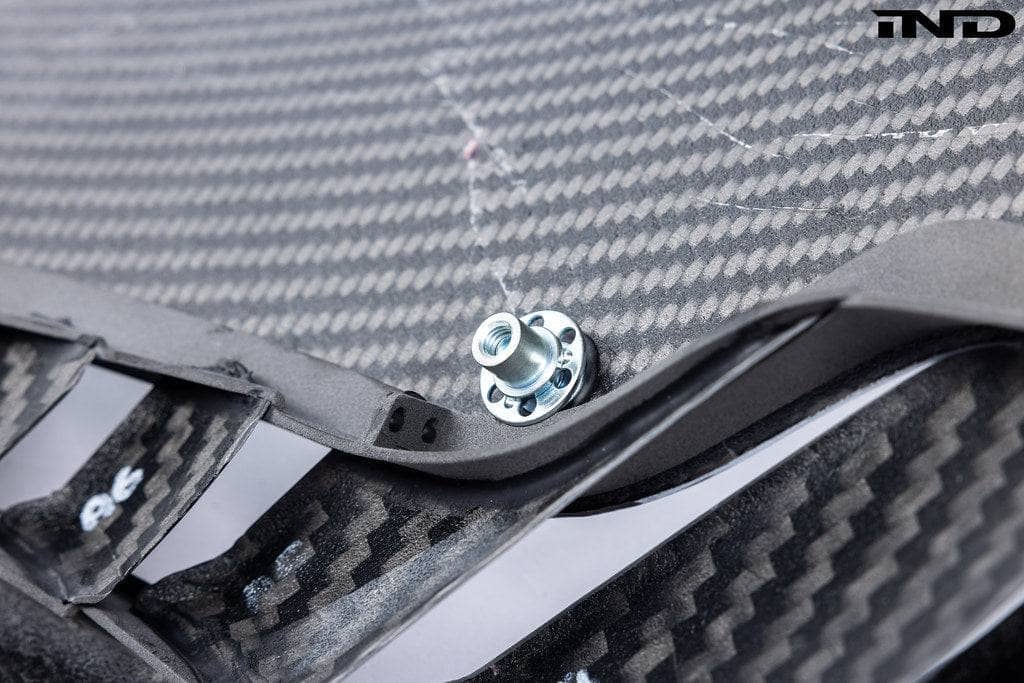 Kies-Motorsports IND Distribution Karbonius E92 M3 Carbon Vented Fender Set