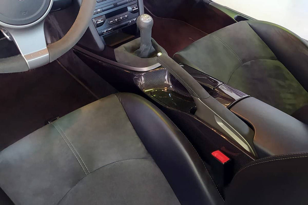 Kies-Motorsports IND Distribution Karbonius Porsche 997 / 987 Carbon Front Center Console