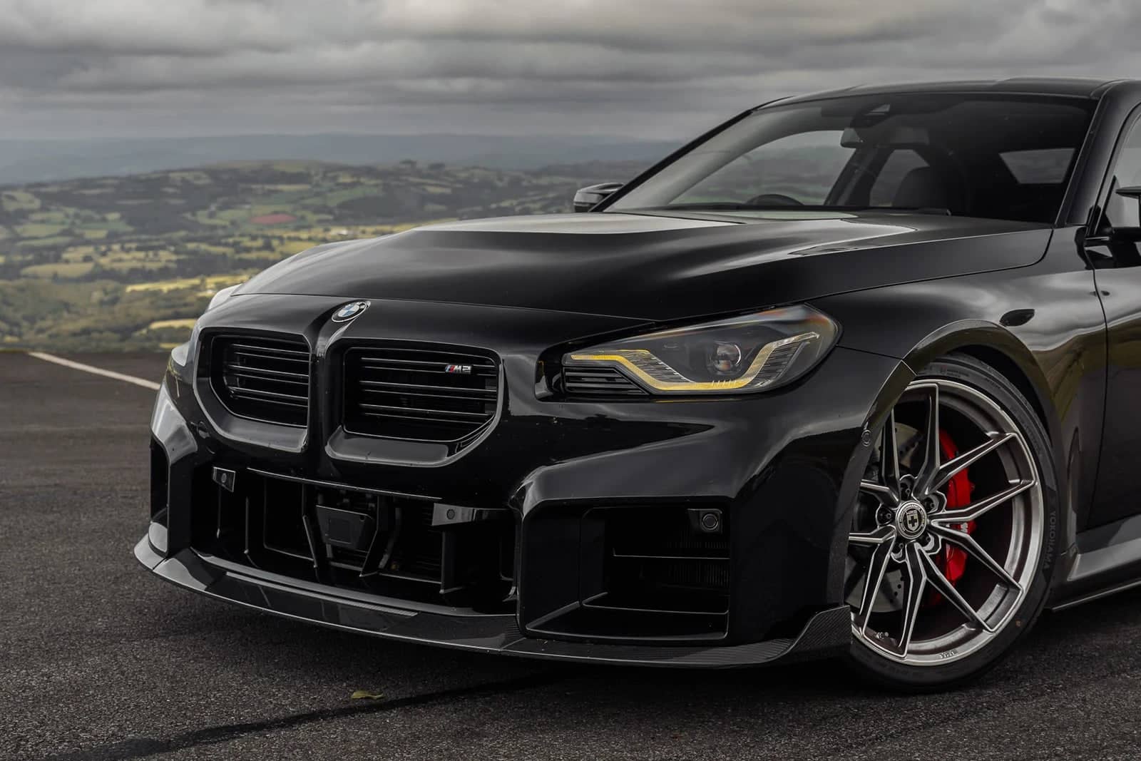 TREVORA G87 M2 Carbon Front Splitter with Winglets Secondary image