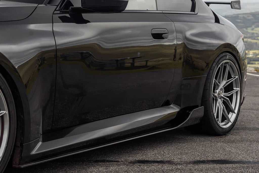 Kies-Motorsports IND Distribution TREVORA G87 M2 Carbon Side Skirt Set