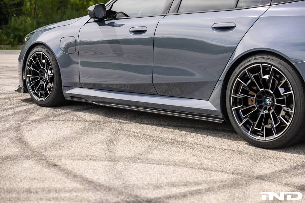 Kies-Motorsports IND Distribution TREVORA G90 / G99 M5 Carbon Fiber PR-1 Side Skirts