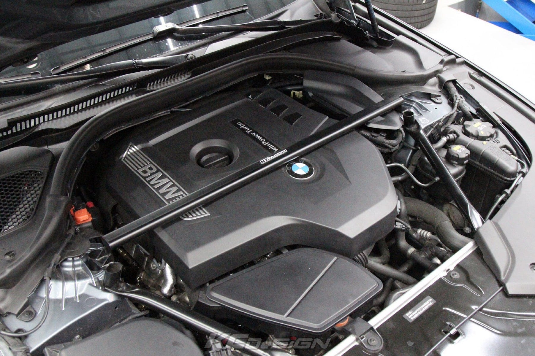 KC Design Front Strut Bar BMW G30/G31 Kies Motorsports