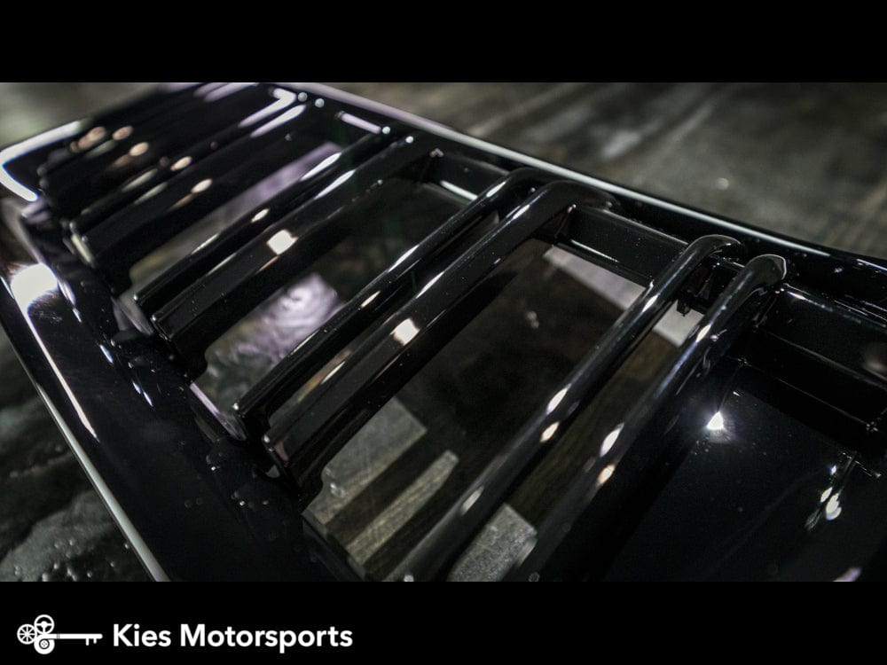 Kies Motorsports — BMW G20 dual slat kidney grille, close-up detail of finish and mounting points, G20