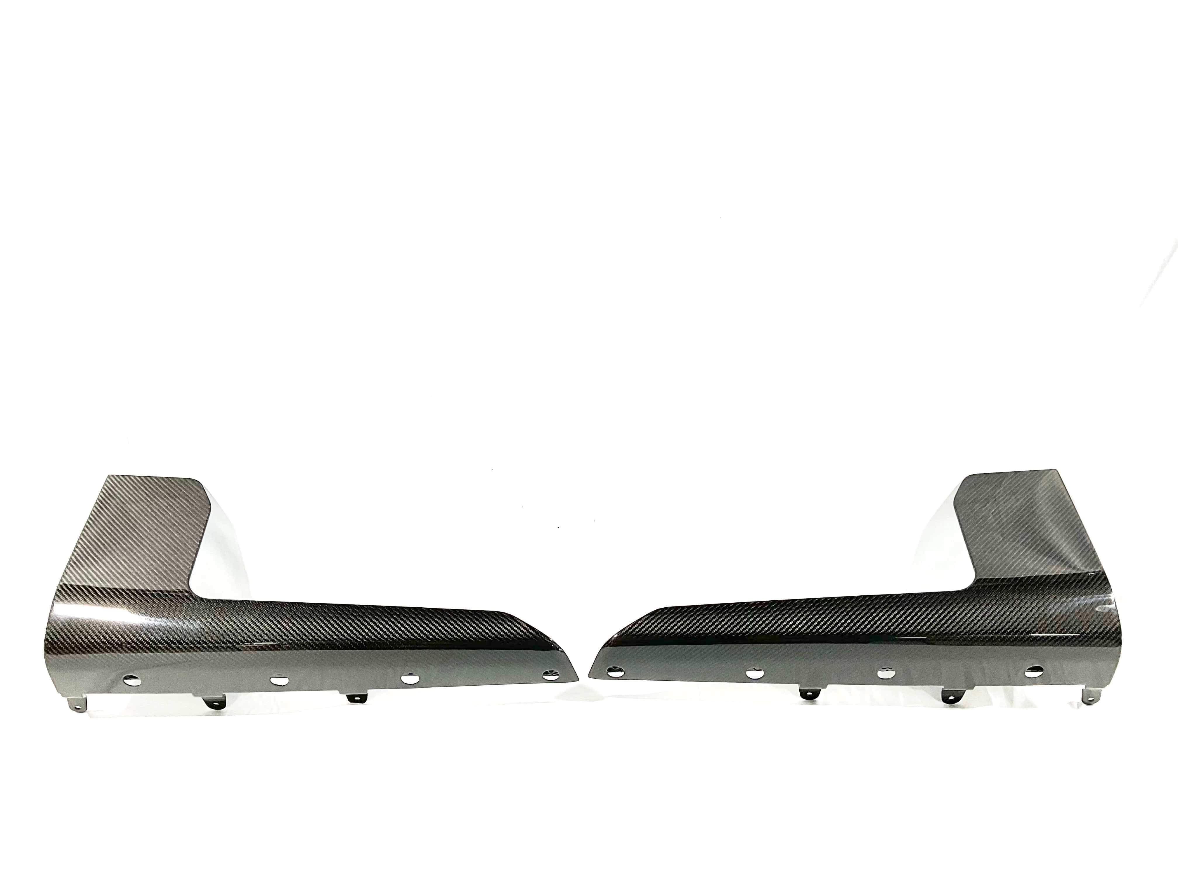 Kies Carbon G87 M2 Dry Carbon Fiber Modern Performance Side Skirt with Wing Secondary image