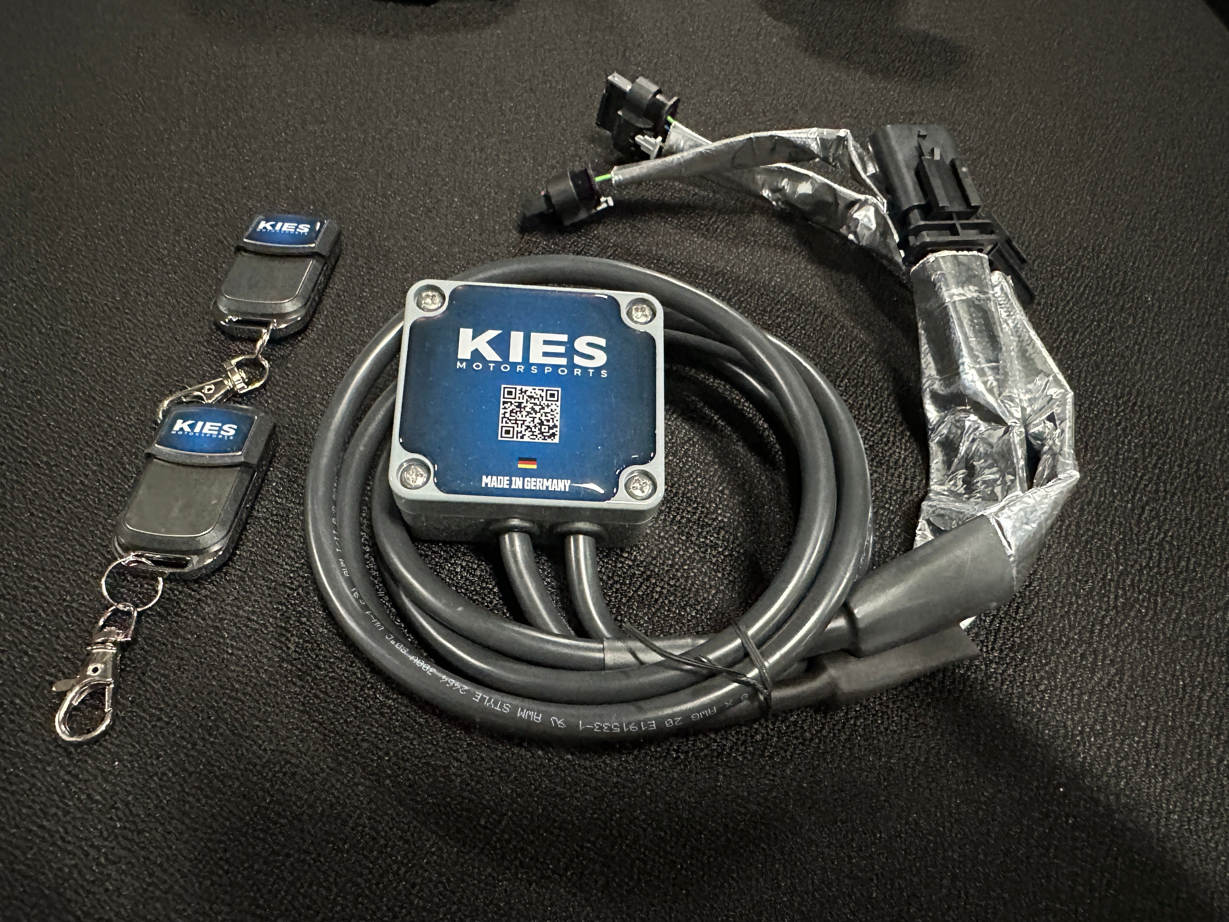Kies Motorsports — front angle view of Kies Valve Controller Porsche 992.2 GTS and 992.1 / 992.2 GT3 / GT3 RS / GT3 Touring and 95B Macan Main image