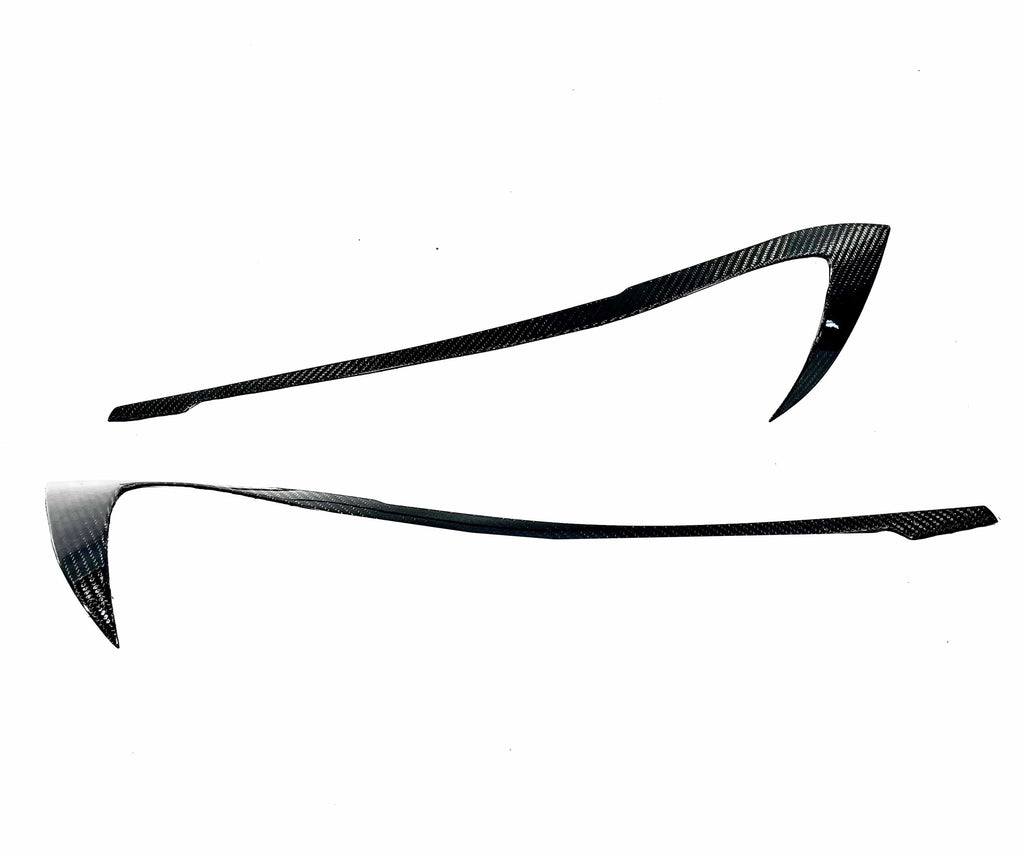Kies Motorsports — BMW G20 dry carbon fiber headlight eyebrow, front angle showing aggressive styling, G20