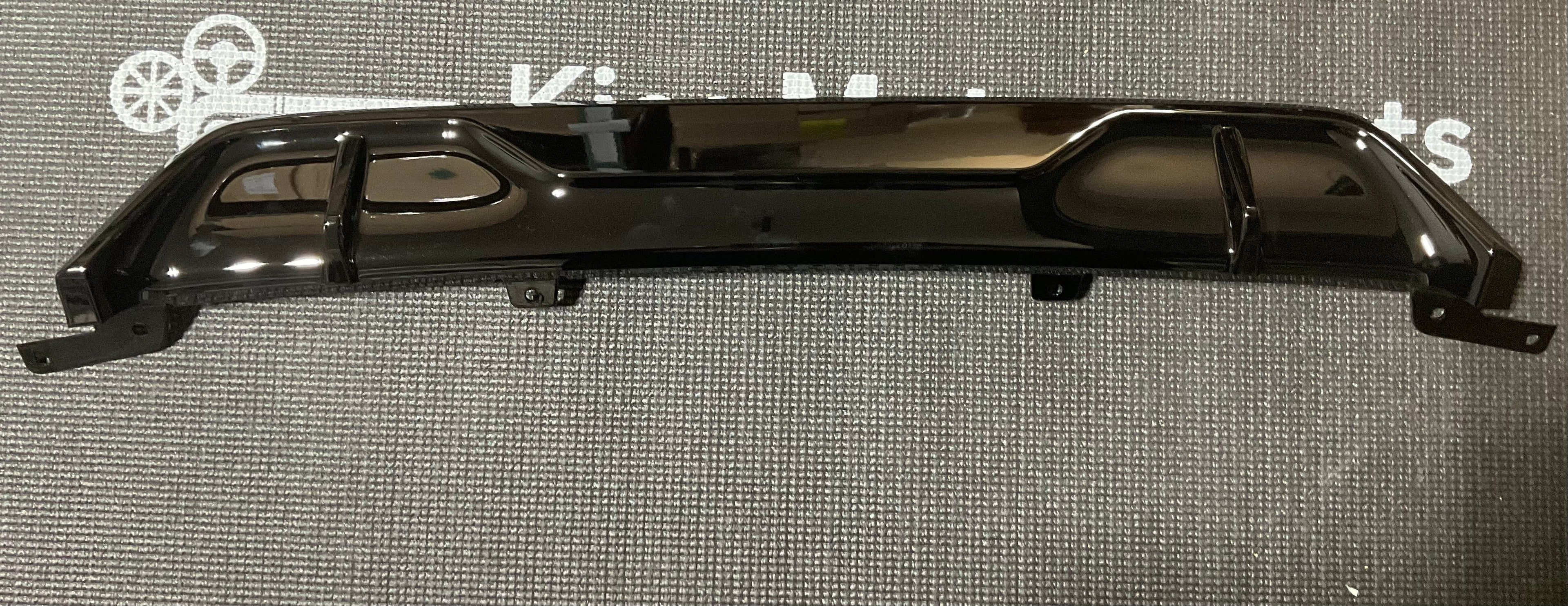 Kies-Motorsports Kies Motorsports OPEN BOX - Genuine BMW OEM G20 3 Series  M Performance Rear Center Diffuser Replacement - Gloss Black