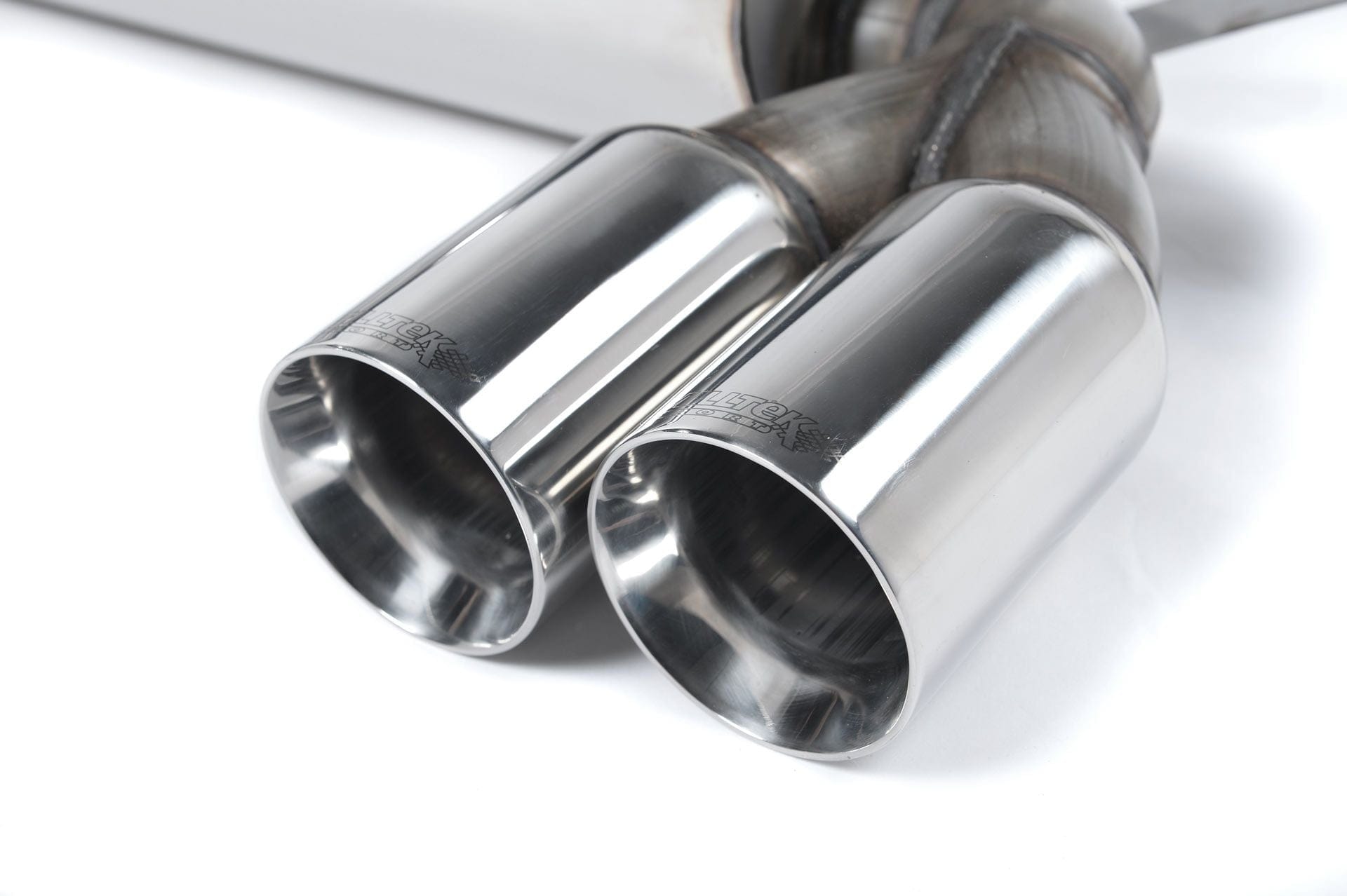 Milltek E46 M3 Performance Rear Muffler with Quad polished trims Secondary image