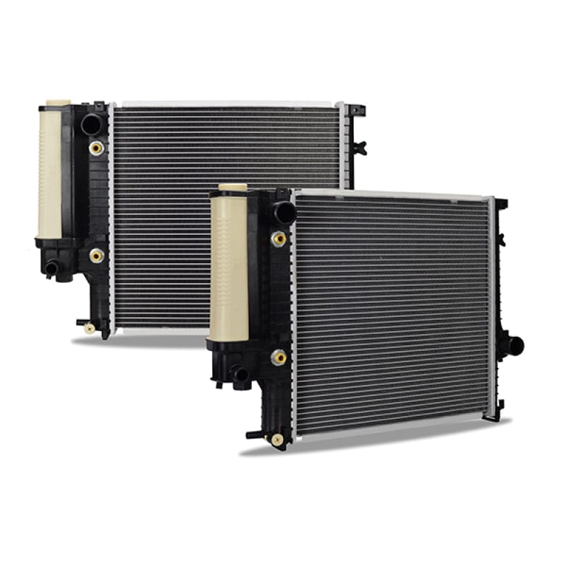 Kies-Motorsports Mishimoto Mishimoto 91-99 BMW 318i/is/ti Automatic Radiator Replacement Main image