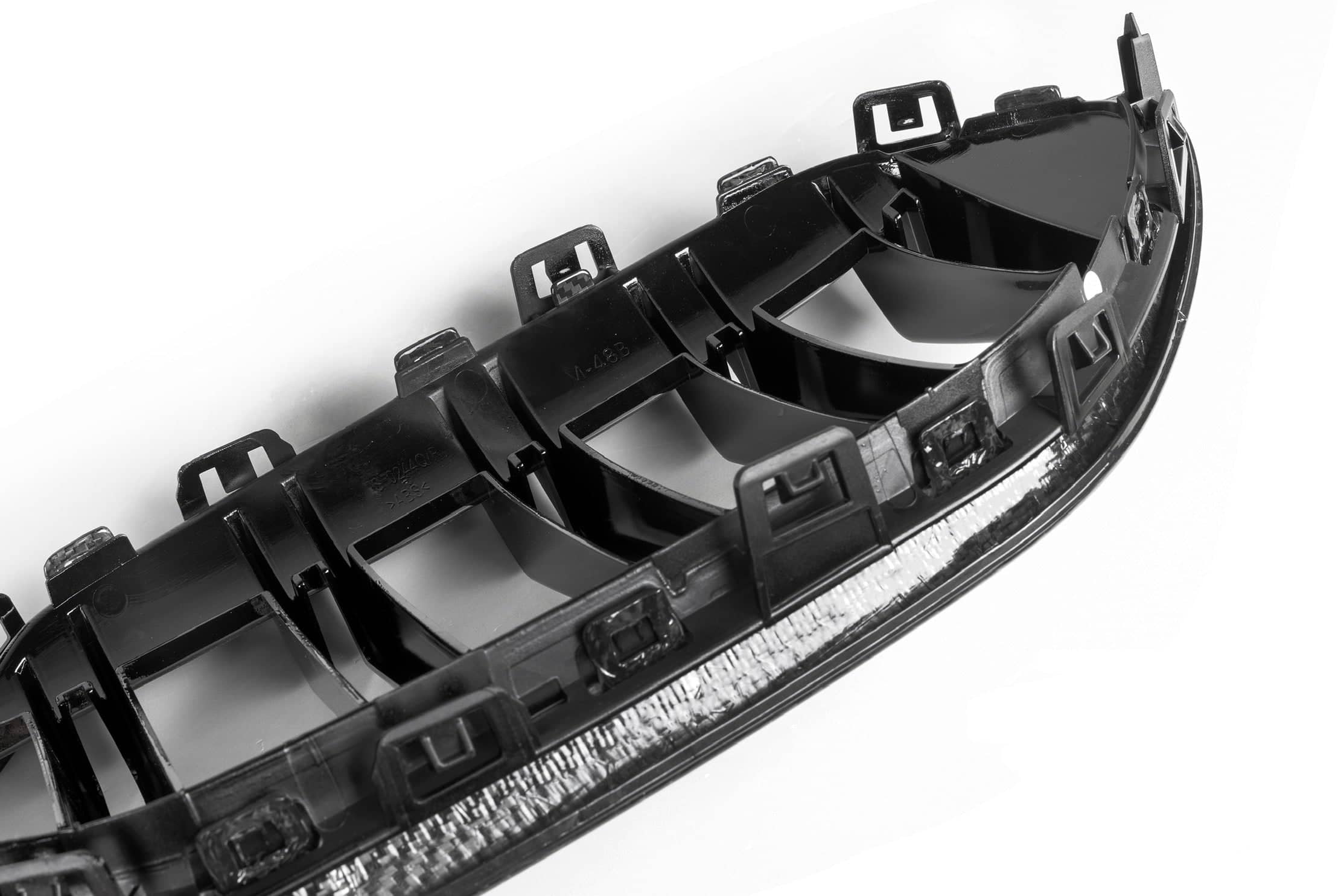 Kies-Motorsports NWCarbon Haus 2 Series F44 Double Slat Dry Carbon Fiber Grill