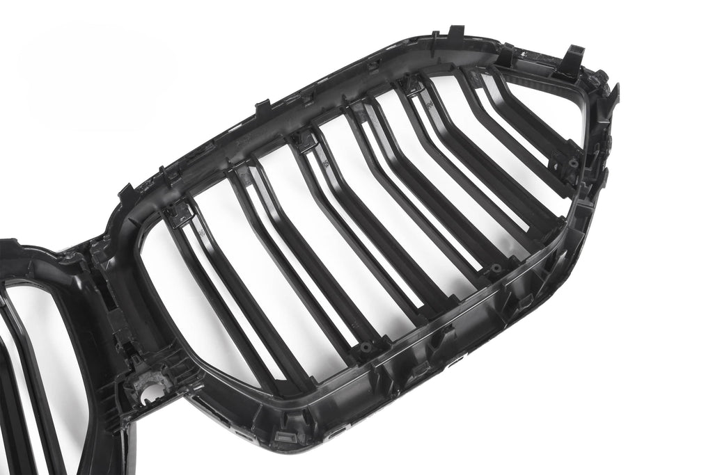 Kies-Motorsports NWCarbon Haus 20+ X6 G06 Pre-LCI Double Slat Dry Carbon Grills
