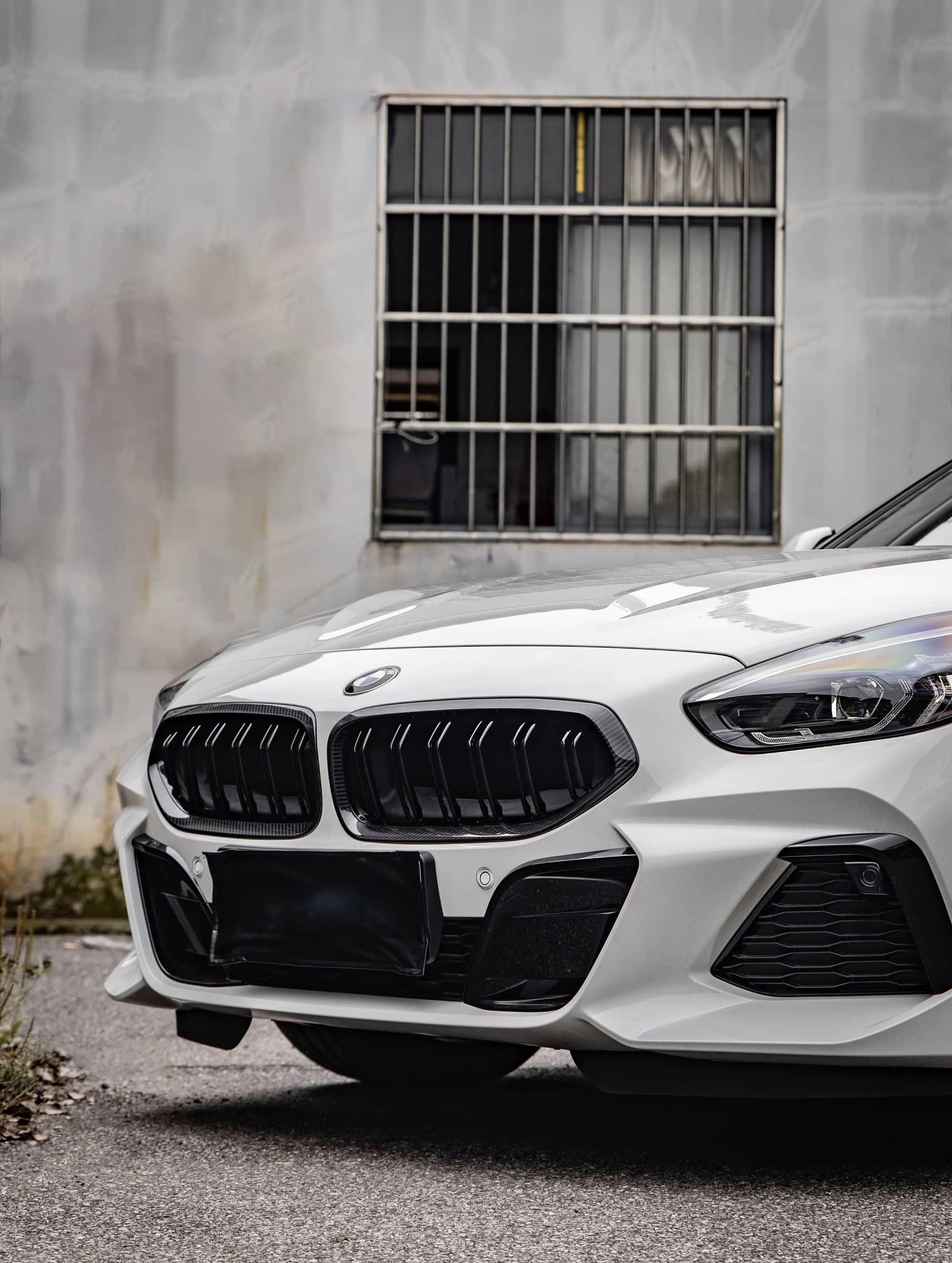 Kies-Motorsports NWCarbon Haus 20+ Z4 G29 Double Slat Dry Carbon Grill