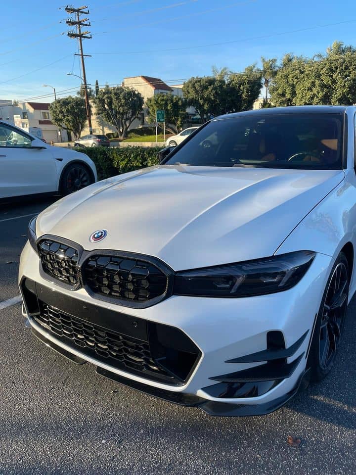 Kies-Motorsports NWCarbon Haus 3 Series G20/G21/G28 LCI Diamond Dry Carbon Fiber Grill